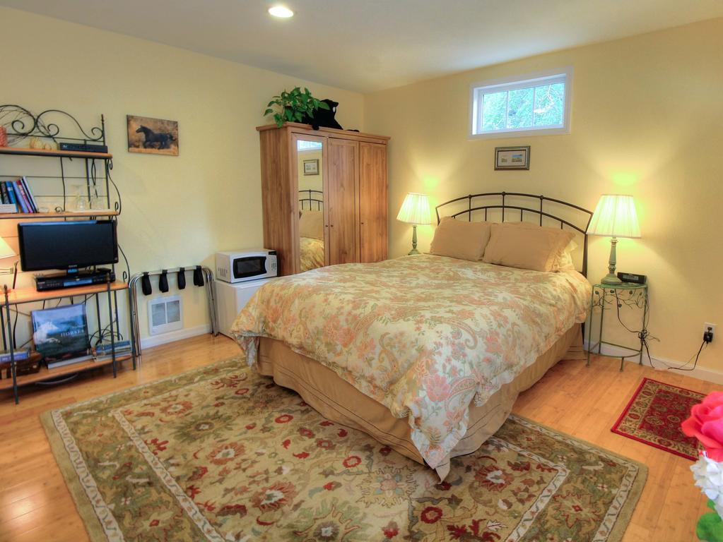Argyle House Bed And Breakfast Friday Harbor Camera foto